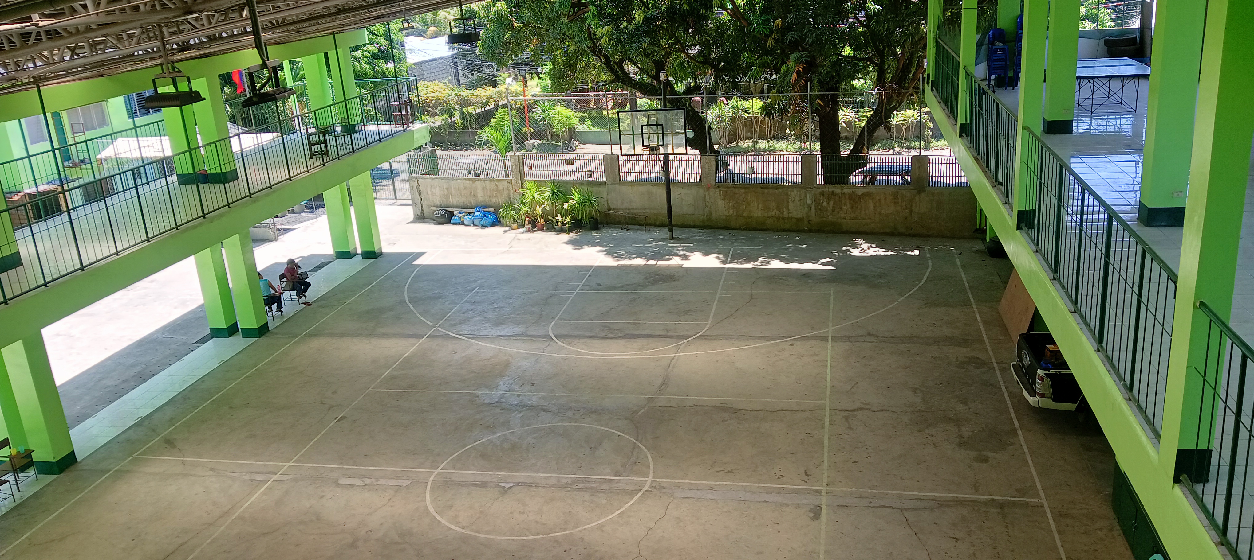 court (2)